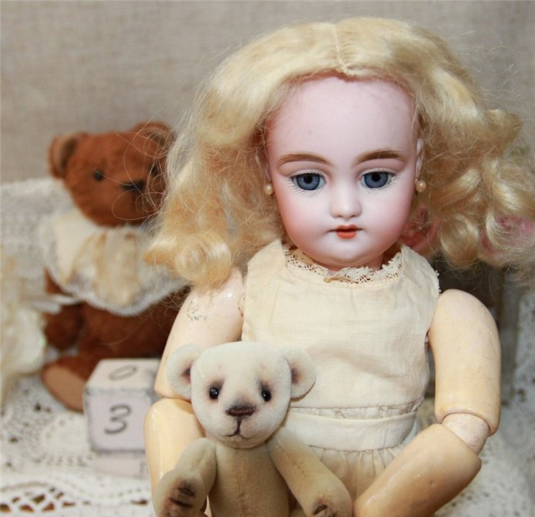Два образа Симоны. Антикварная кукла Simon & Halbig молд 1039 DEP