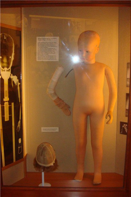 Музей кукол Kathe Kruse в Донауверте, Германия