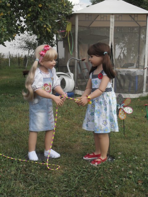 Джинсовое чаепитие.Annecke и Ethan от Monika Levenig и Millie от Monika Peter-Leicht