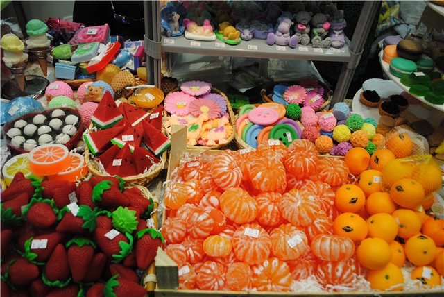 Выставка на Тишинке - Атмосфера творчества - 2014