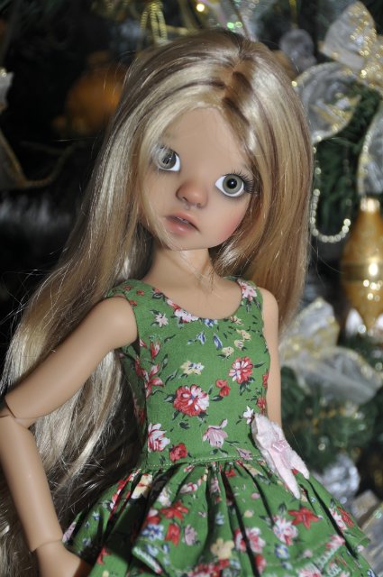 Иззи тан от Кайе Виггз - подарок под Старый Новый год