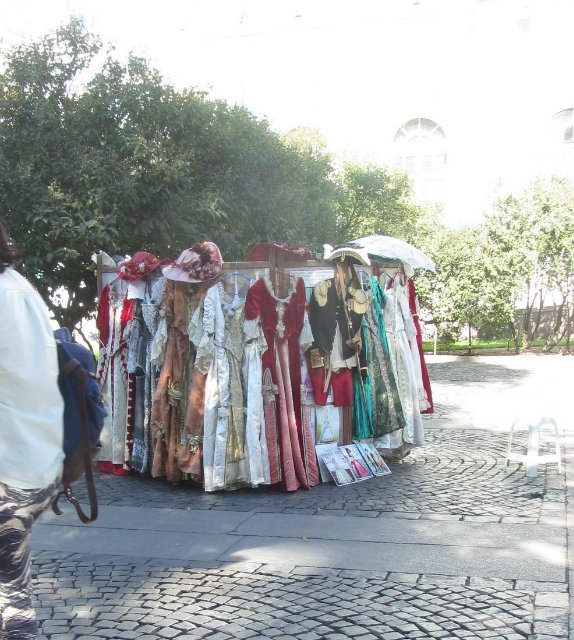 Приглашаем на водную экскурсию по Петербургу