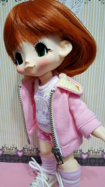 Интересная кукла Hello KikiPop (фото 8)