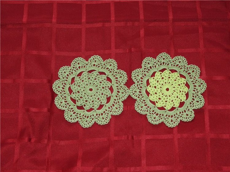 Вязание салфеток – это поистине верх мастерства владения крючком