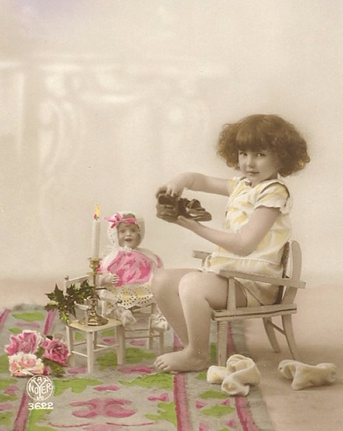 Старый фотоальбом. Девочки и куклы - продолжение
