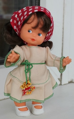 Заманчивое увлечение. Маленькие куколки ГДР - косолапки, 17 см, кто они (фото 5)