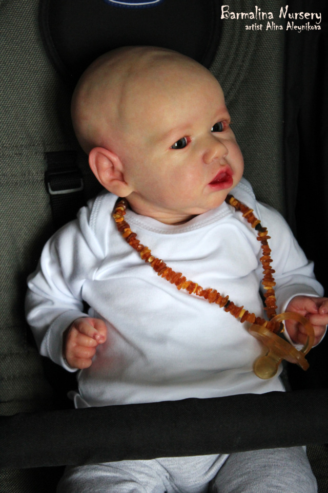 Ну и тут не обошлось без сходства. Малыш реборн