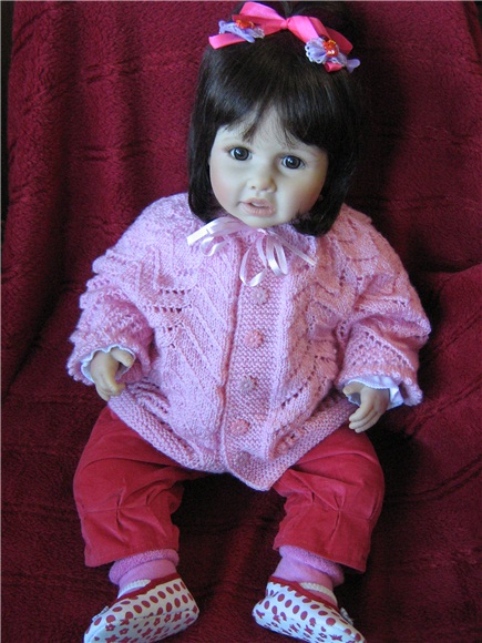 А вы любите подарки? Подарок для куклы Настеньки