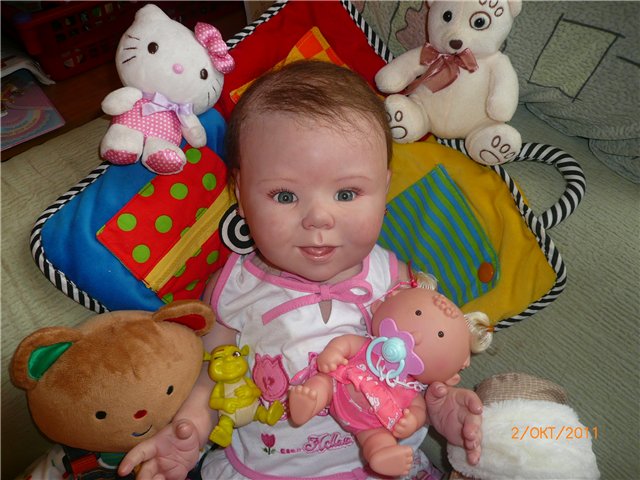 Прогулочка. Кукла реборн Кристалета (фото 3)