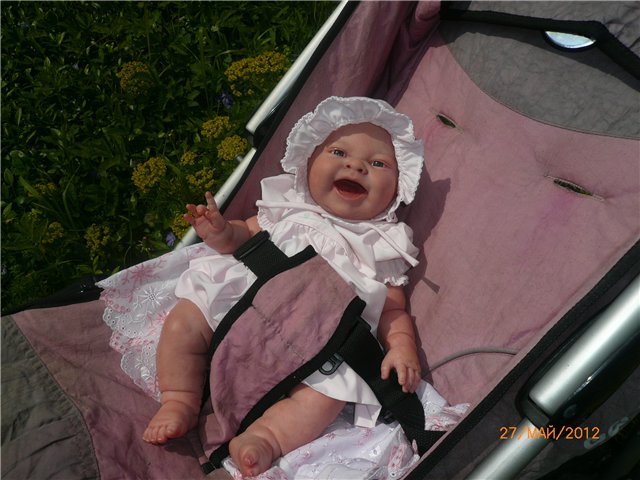 Лолочка гостит у бабушки Лены (фото 3)