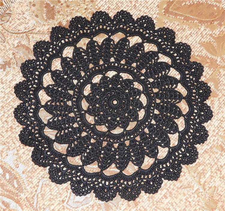 Коллекция вязаных салфеток и Сильвестор от Натальи Сильвестровой. Часть 3 (фото 6)