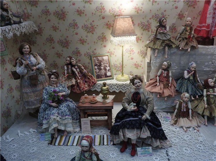 Экскурсия в страну чудес… Авторская кукла. Москва, Тишинка 2016