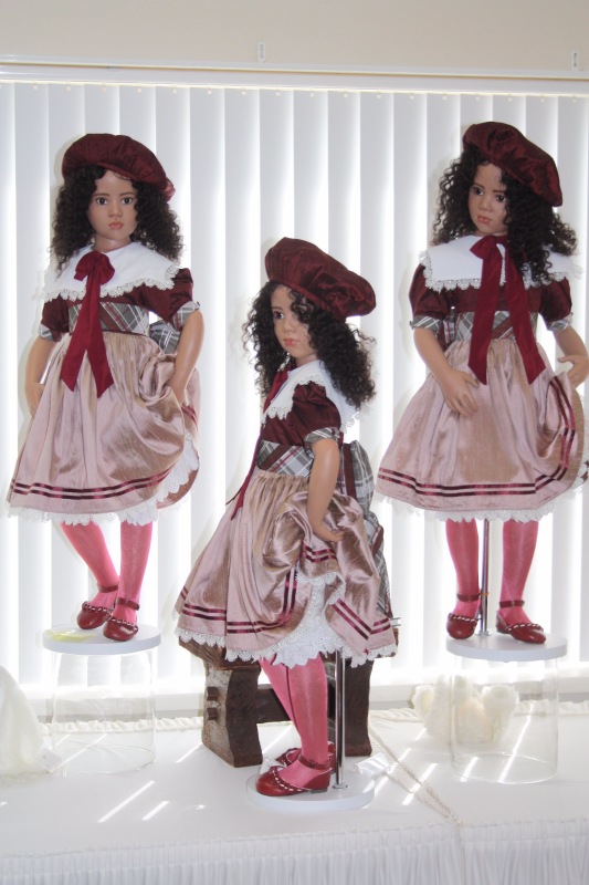 Августовская встреча в клубе коллекционеров с фрау Hildegard Gunzel. Часть 4. О планах на следующий год и подписи кукол