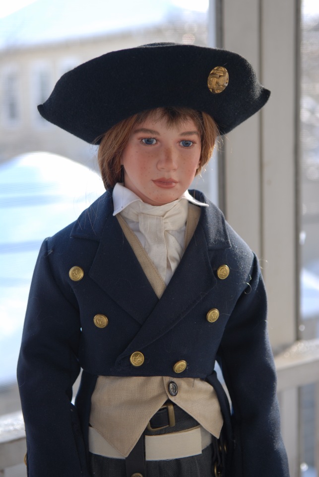 Два офицера и девушка, или поздравляю вас с Праздником Любви