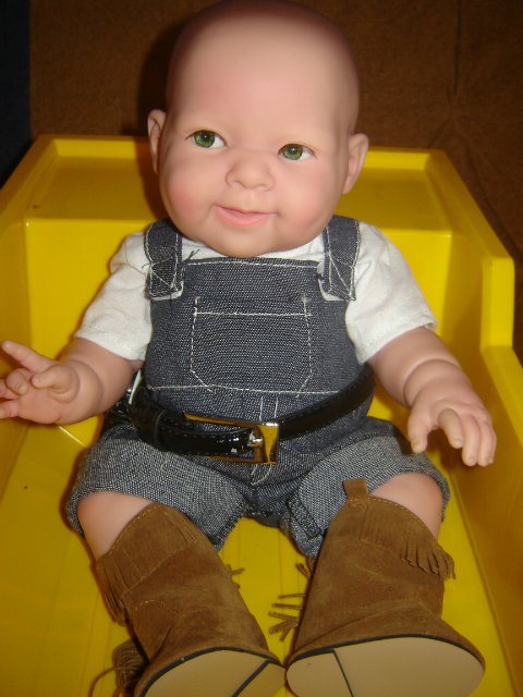 Шериф и его помощник против Мистера Лягуха. Куклы Berenguer (фото 10)