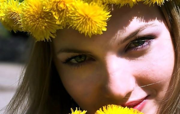 Женщины похожи на людей и живут рядом с ними или Слаще жизни и горше смерти. Предпраздничная болталка