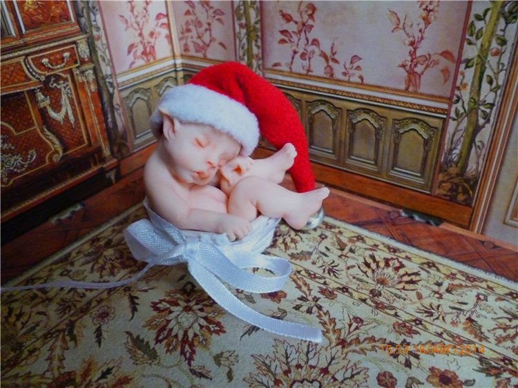 Новогодний эльф. Авторская кукла (фото 3)