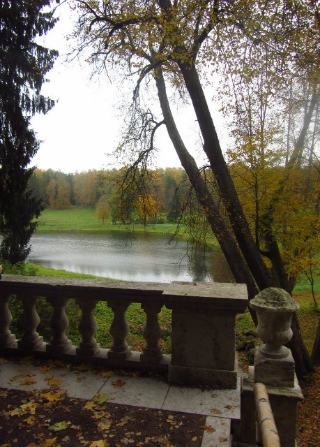 Забреду сегодня в парк осенний