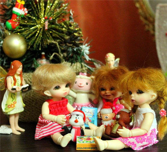 Новый Год к нам мчится! :)