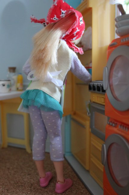 Блины на масленицу, миниатюра для кукол в формате 1/6 (фото 2)