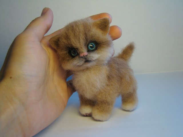 Котище, рыжий хвостище. Авторская игрушка валянием из шерсти Ольги Чернухо (фото 8)