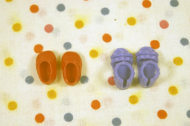 Сравнительный обзор Челси от Mattel и её китайского аналога