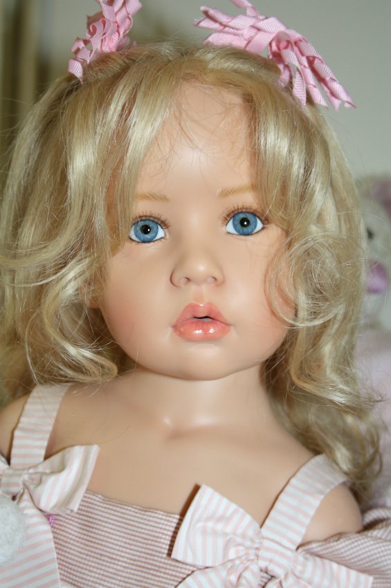 Мое посещение магазина Гюнзел. Выбор кукол из коллекции 2016 года. Заключительная часть - Бела