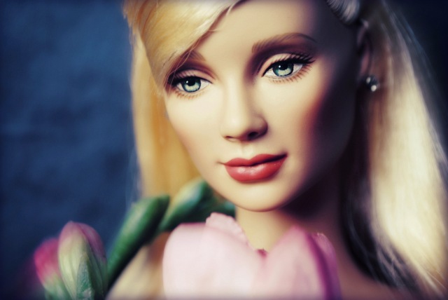 Посторонним В... или для любителей кукол Роберта Т