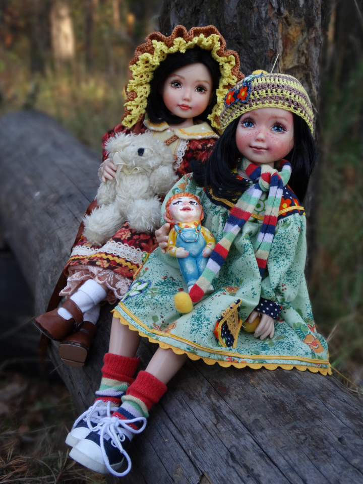 Любимые куколки Jolina в осеннем лесу