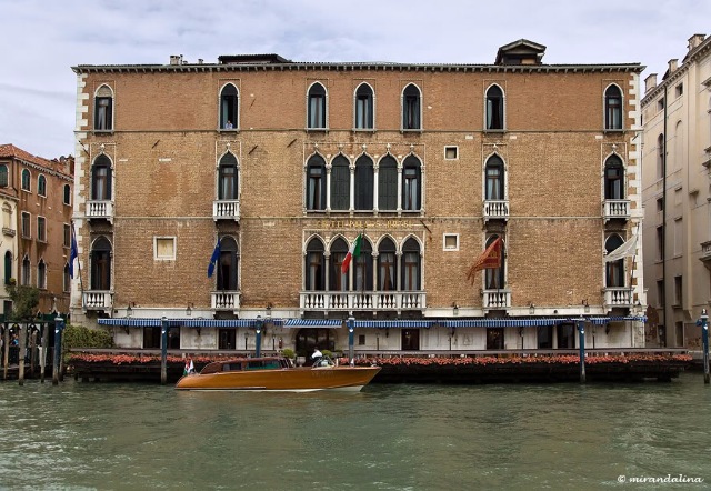 Приключения Минуш в Италии [Часть 2] Венеция -"Волшебный город на волнах, мечты высокой воплощенье"