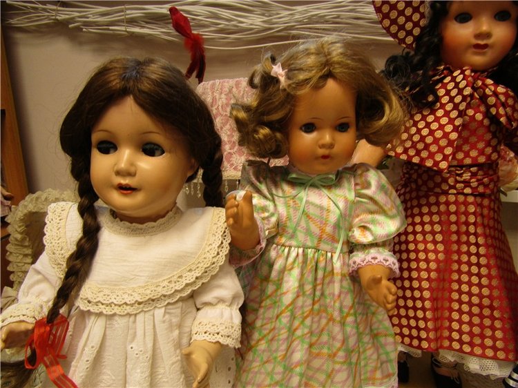 Великолепная четверка — Редкие антикварные куклы и реплики: воск (фото 5)