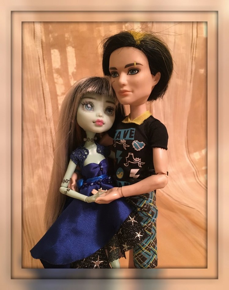 Этюд в персиковых тонах или коллекция монстров