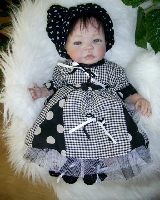 В Новый Год - в новом платье! Или наряд для малышки реборн Евы (фото 2)