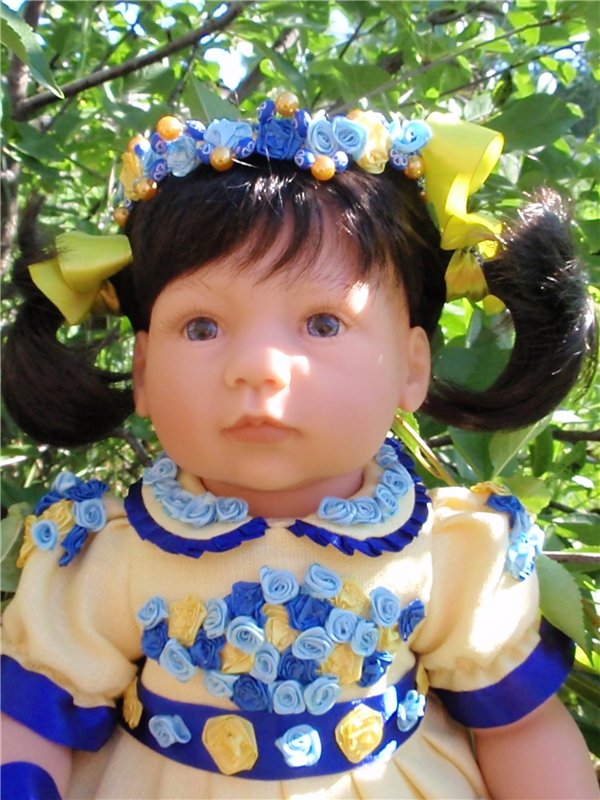 Солнечная цветочница Анюта. Эксперименты с переодеванием могут быть нескончаемы (фото 4)