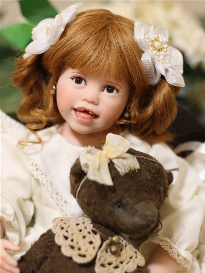 Тебя солнце улыбкой своей обласкало и наполнило жизнью и светом своим … авторская кукла Джули Фишер, Julie Fischer