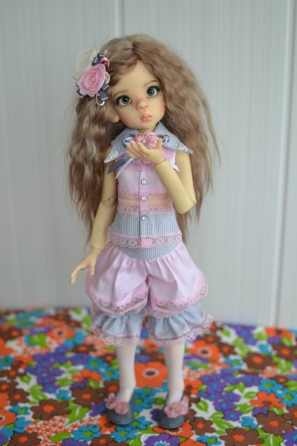 Весенний образ Лайлы Kaye Wiggs "Нежный цветок"