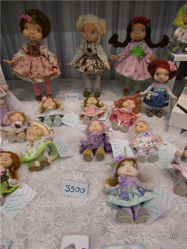 Зелененький он был... По следам выставки кукол на Тишинке 2016. В преддверии выставки «Hello Teddy» 1-4 декабря 2016 | Бэйбики Зелененький он был... По следам выставки кукол на Тишинке 2016. В преддверии выставки «Hello Teddy» 1-4 декабря 2016