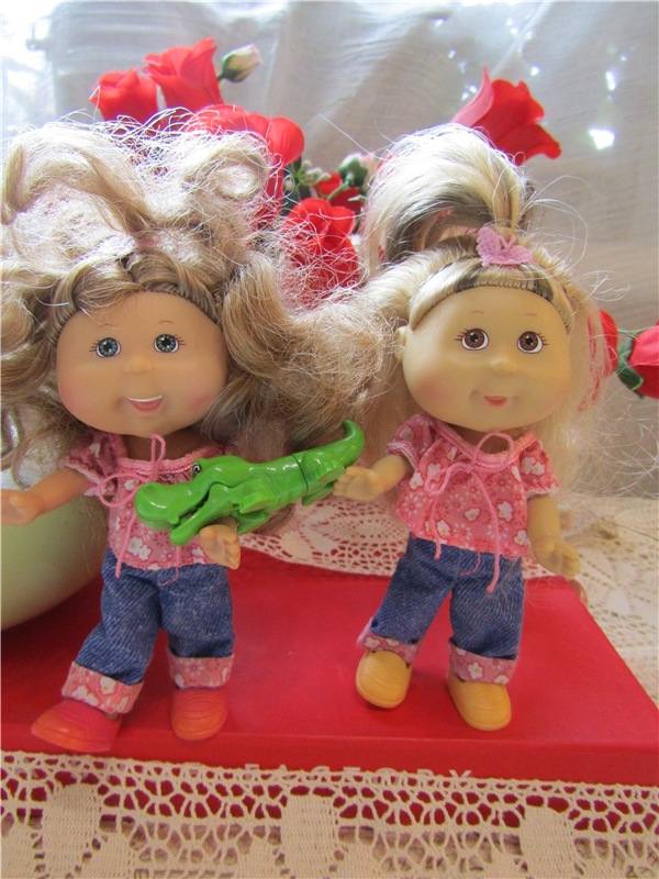 Каждый в мире знает четко - зубы надо чистить щеткой