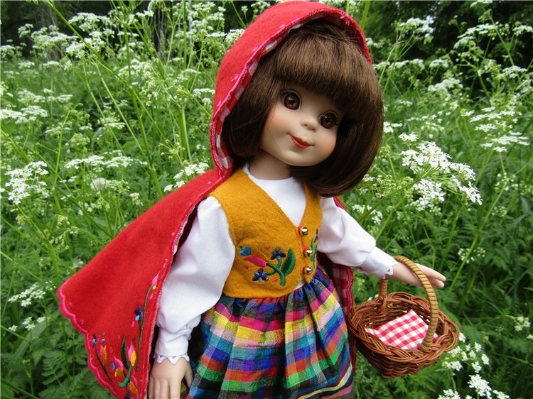 Красная Шапочка - милая лапочка. По следам конкурса Кукла, как сказочный персонаж