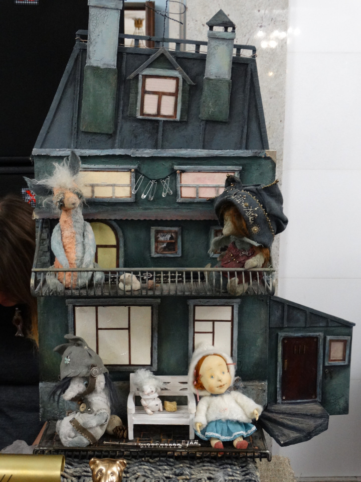 "Мишка с куклою" - замечательная выставка