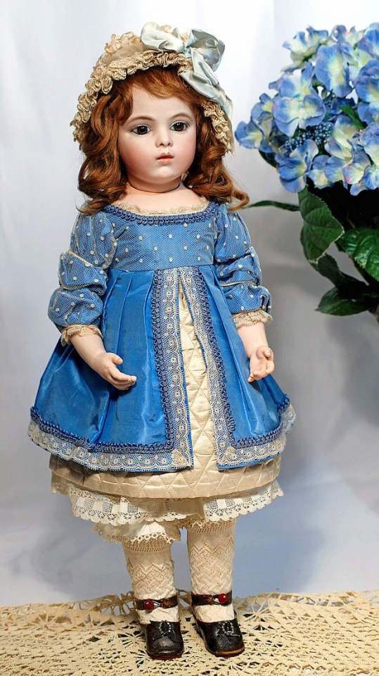 Сборная солянка кукольных нарядов - для вдохновения (фото 4)