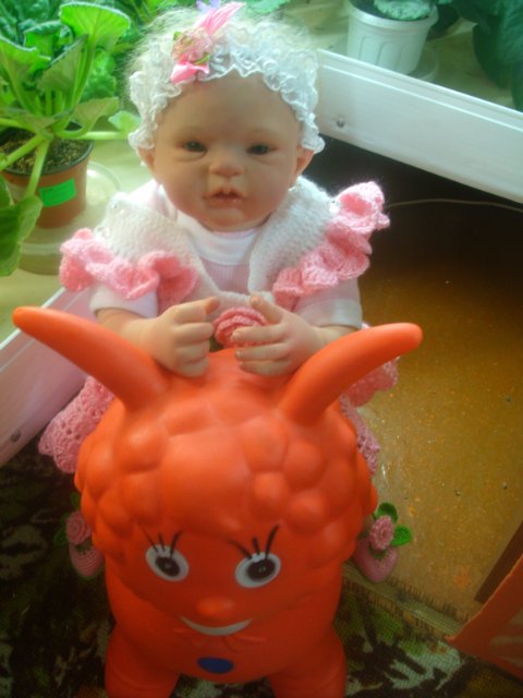 Моя малышка Снежинка дома! Реалистичная кукла реборн (фото 4)