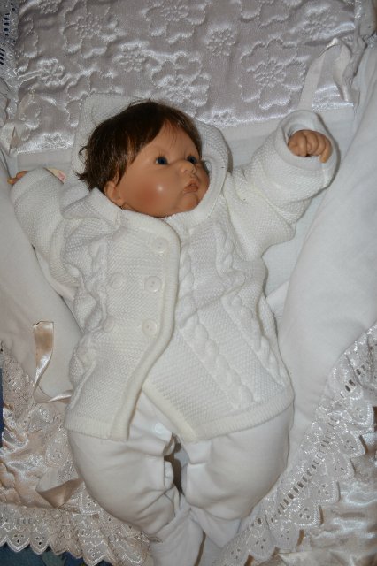 А у Гвэн появилась сестренка (или братик)