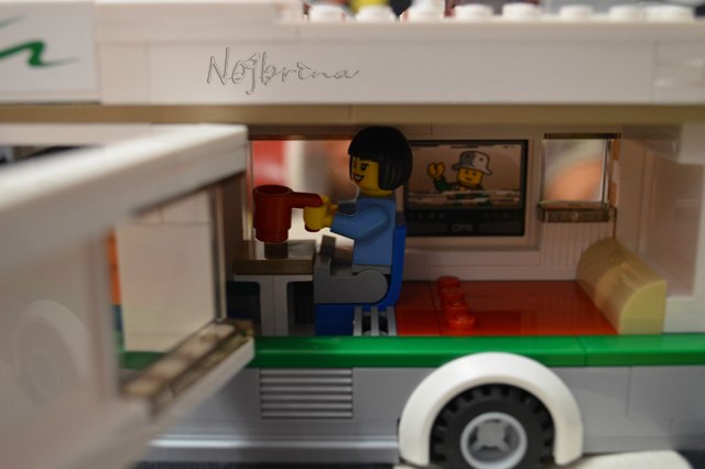 "Играем с увлечением". Вихтели Rosmarie Anna Muller