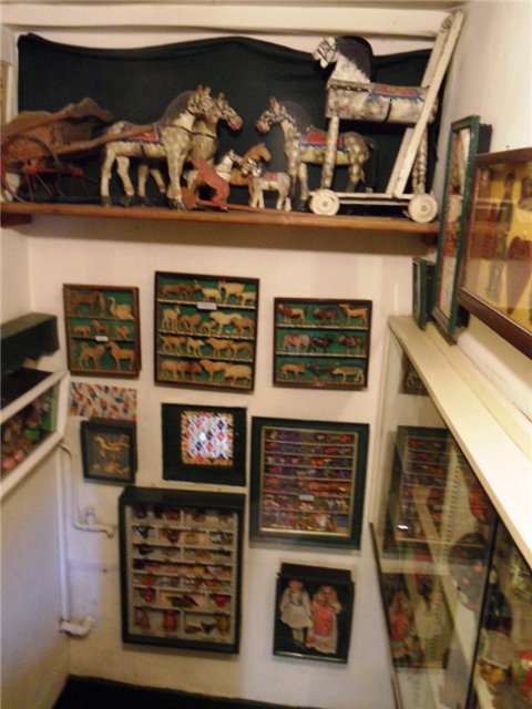 Лондонский Музей игрушек Поллока. Pollock's Toy Museum. Часть 2