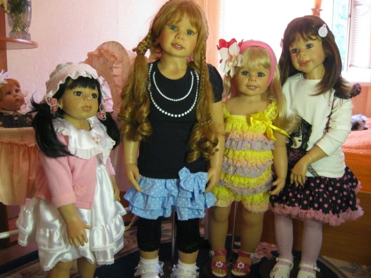 Мои старшенькие в няньках