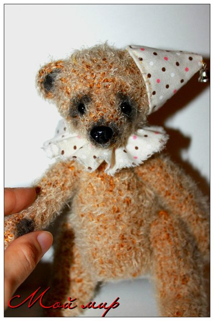 Мишка Альберт - игрушка вязанная крючком (фото 6)