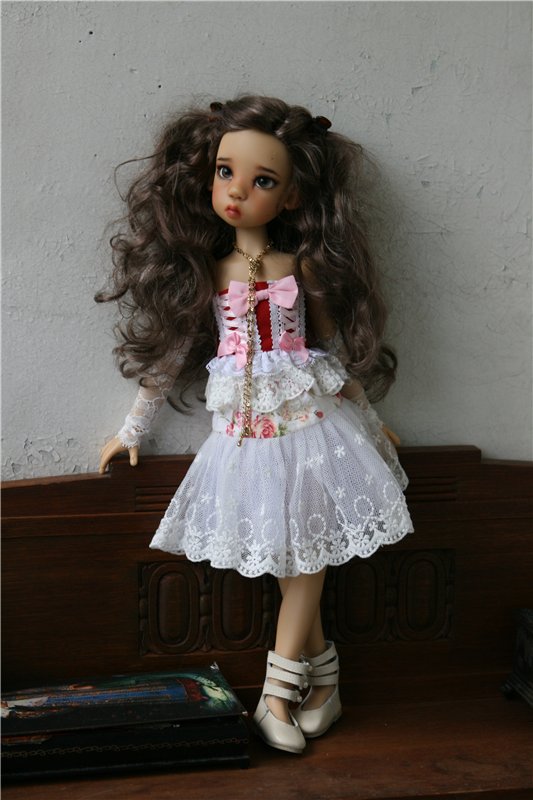 Поцелованная Солнцем девочка, по имени Матильда, или sunkissed Miki, Kaye Wiggs