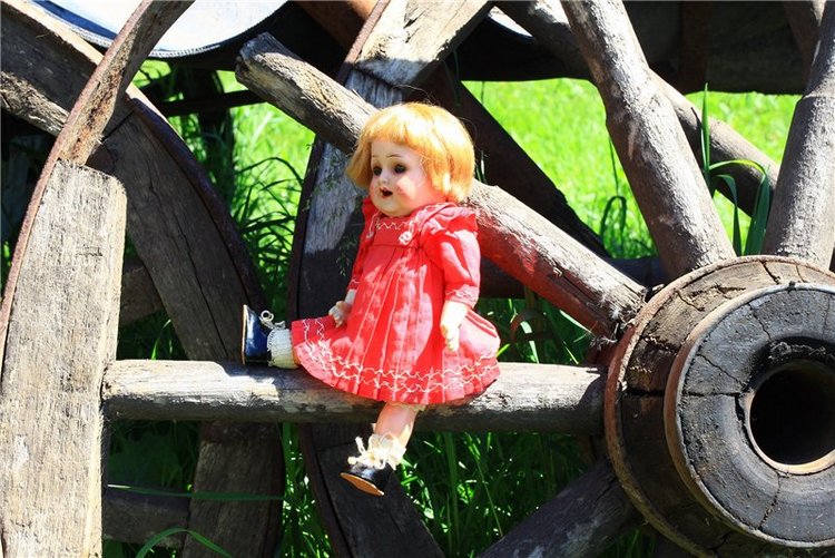 Характерная куколка от Heubach Koppesldorf (фото 5)