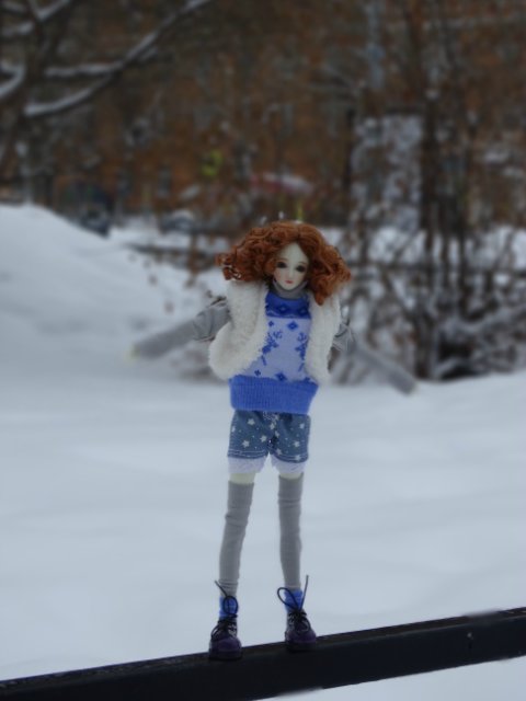 Souldoll Little Metel на прогулке